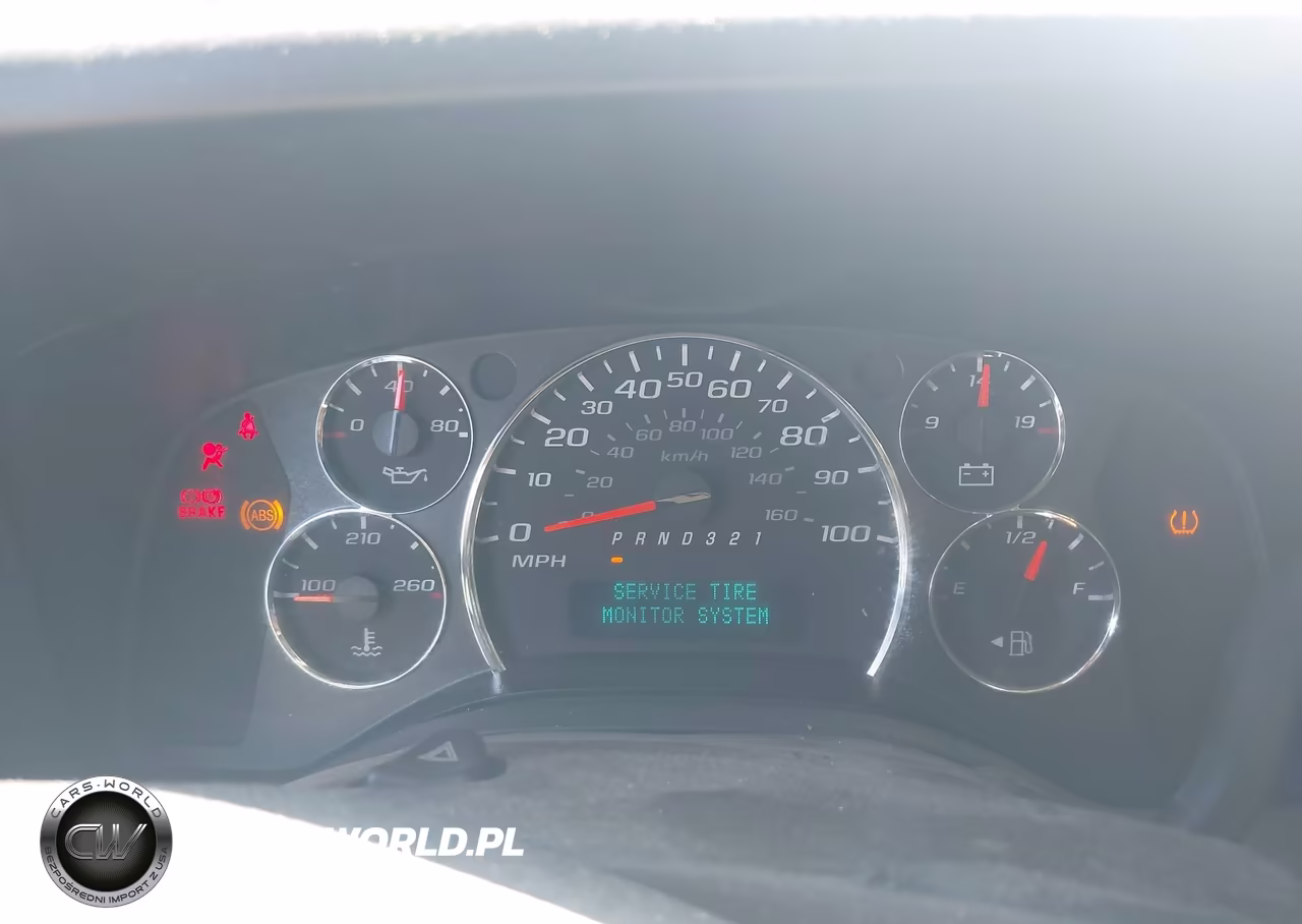 2008 Chevrolet Express Work Van VIN:1GCGG25C681174220 - 7