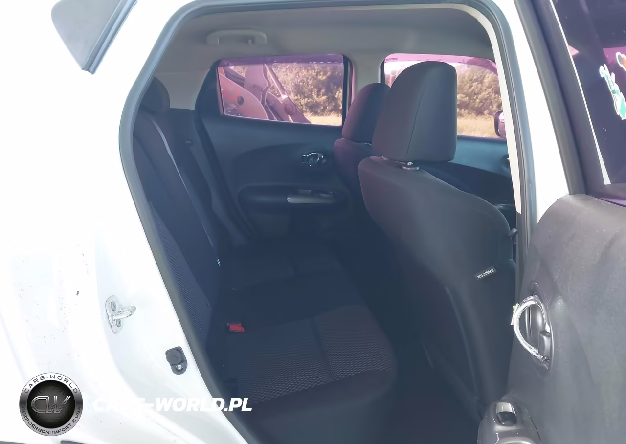 2015 Nissan Juke S VIN:JN8AF5MR6FT504346 - 8