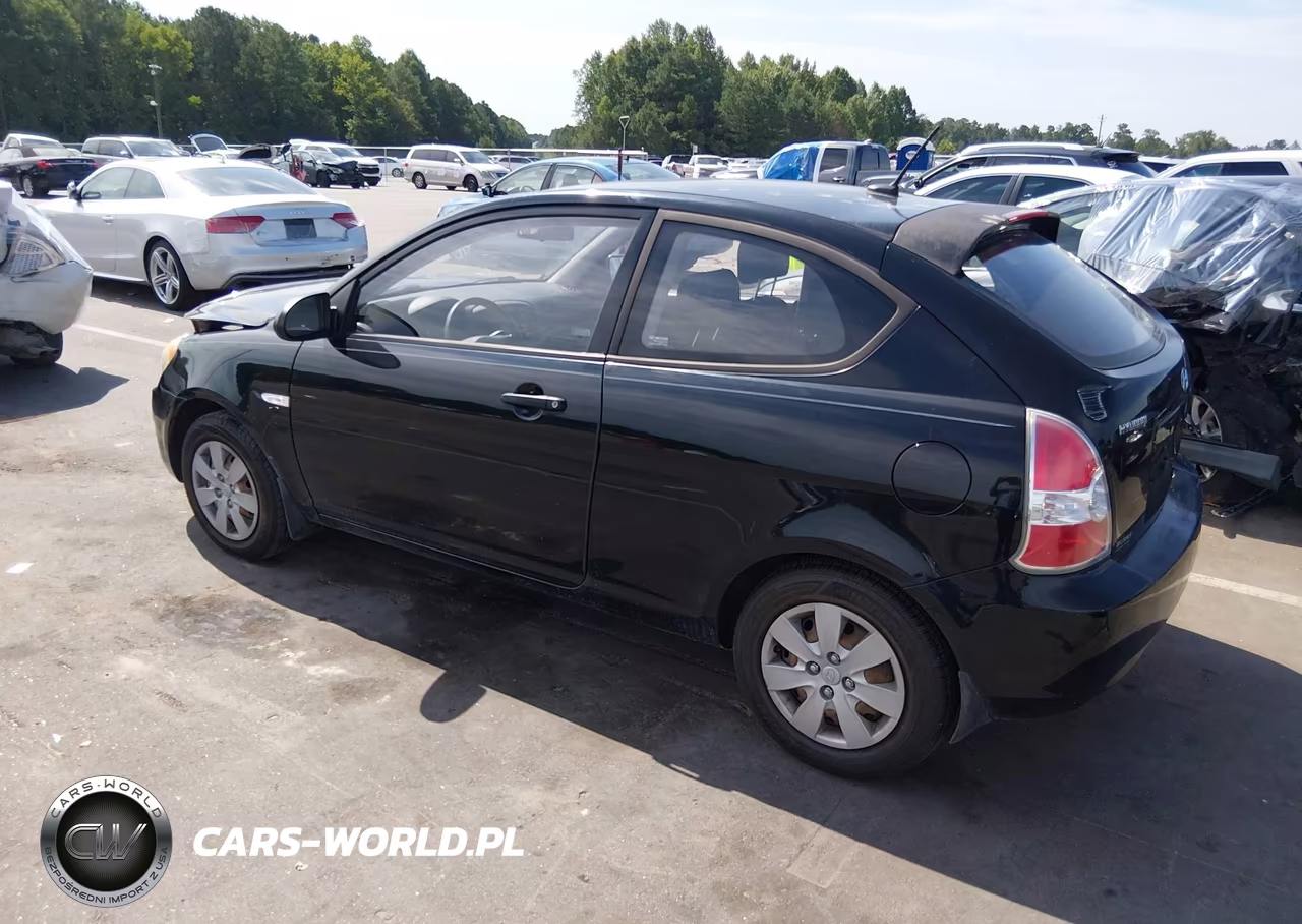 2009 Hyundai Accent Gs VIN:KMHCM36C29U115835 - 3