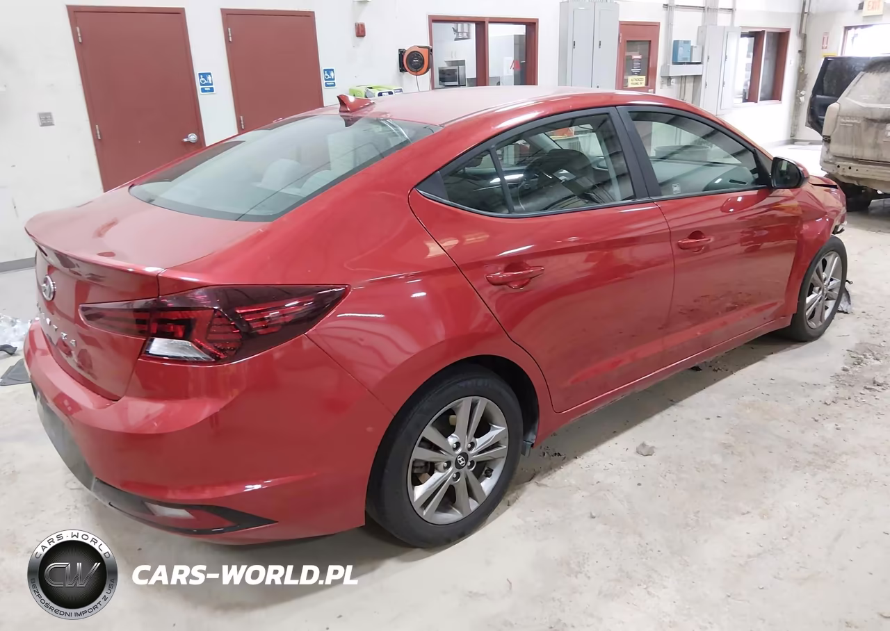 2020 Hyundai Elantra Sel VIN:5NPD84LFXLH543297 - 4