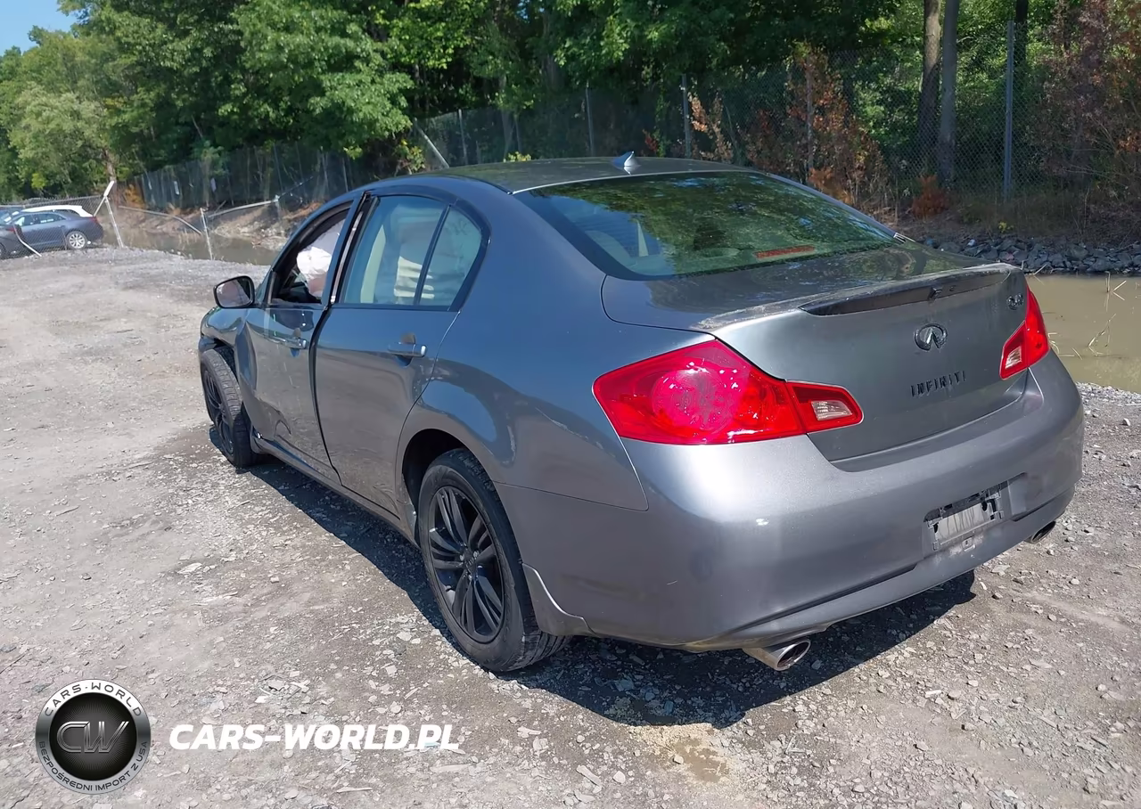 2015 Infiniti Q40 VIN:JN1CV6AR0FM651292 - 3