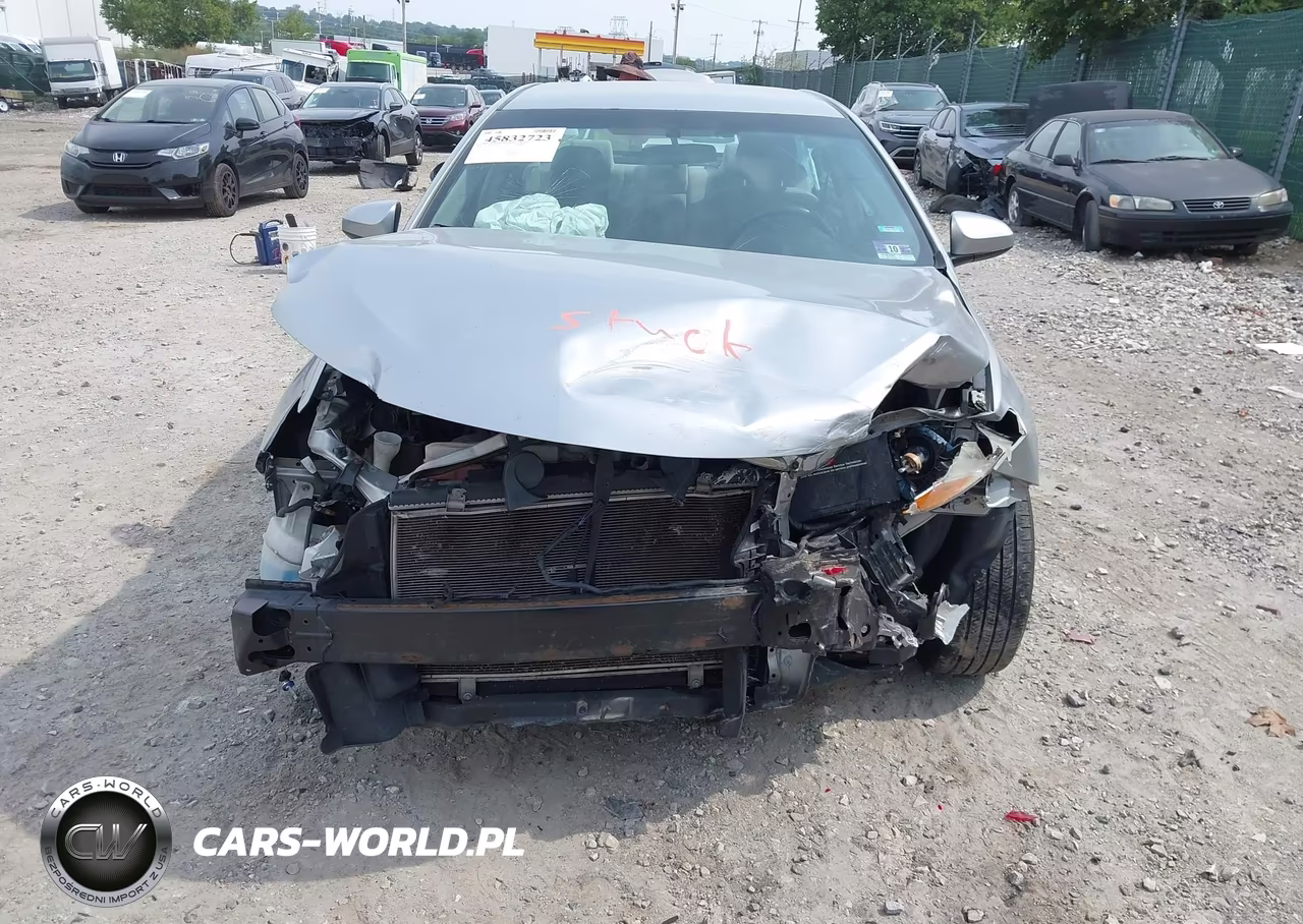 2016 Toyota Camry Le VIN:4T1BF1FK2GU164645 - 6