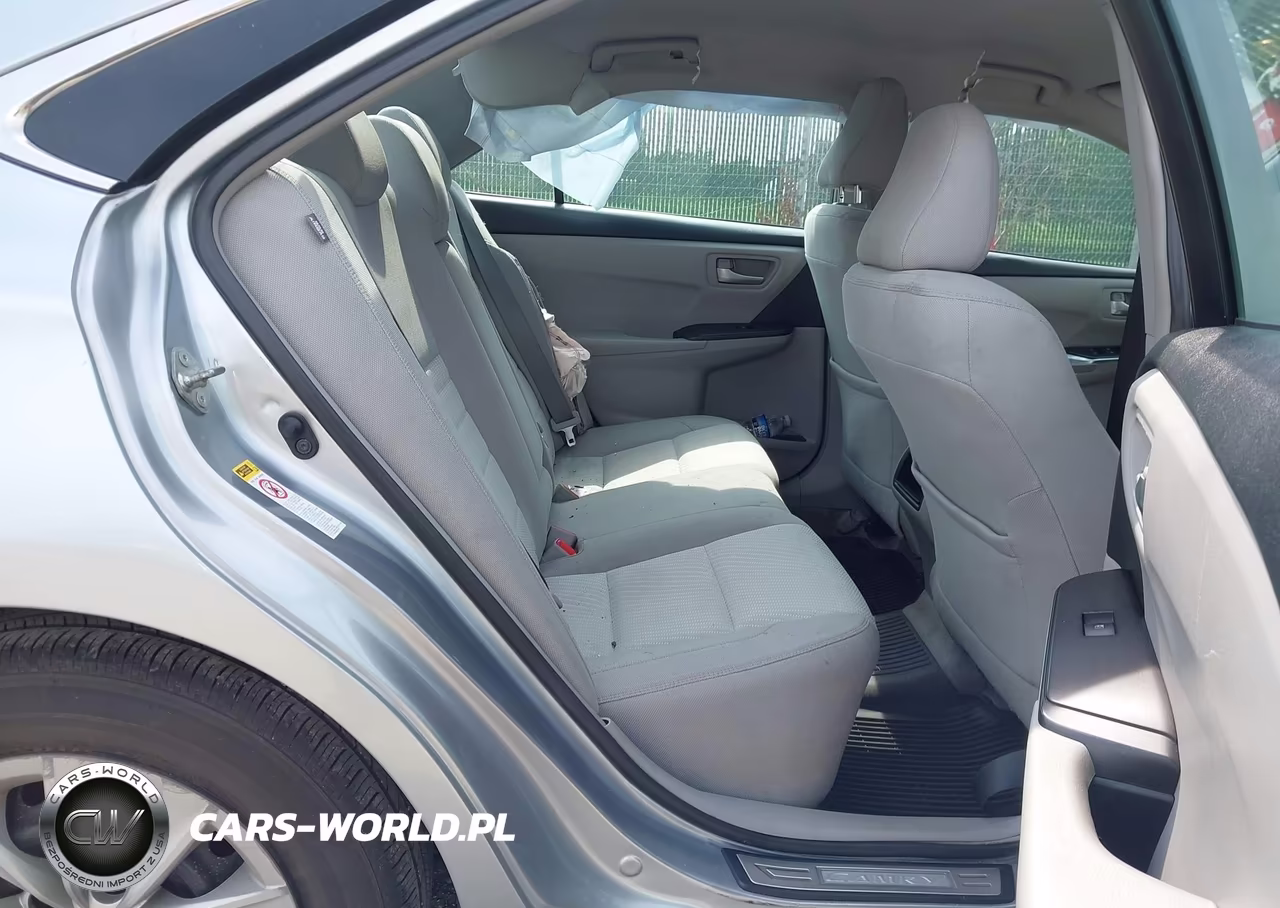 2016 Toyota Camry Le VIN:4T1BF1FK2GU164645 - 8