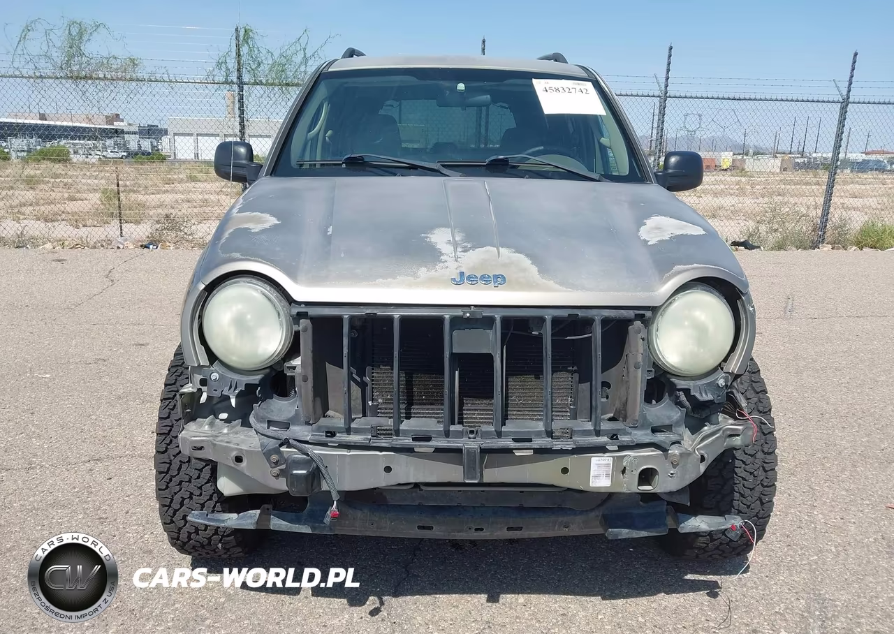 2005 Jeep Liberty Sport VIN:1J4GL48K05W516909 - 13