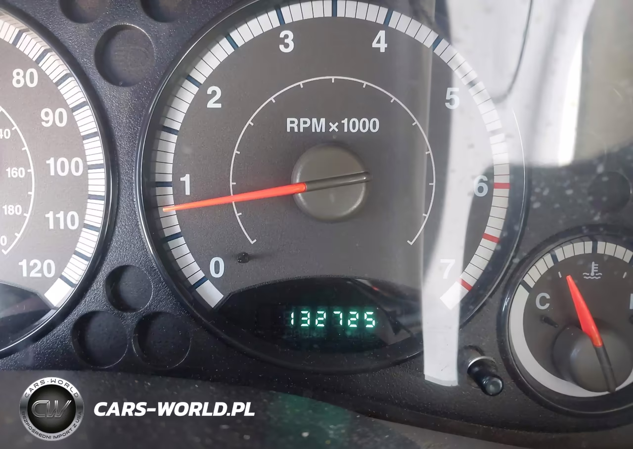 2005 Jeep Liberty Sport VIN:1J4GL48K05W516909 - 16