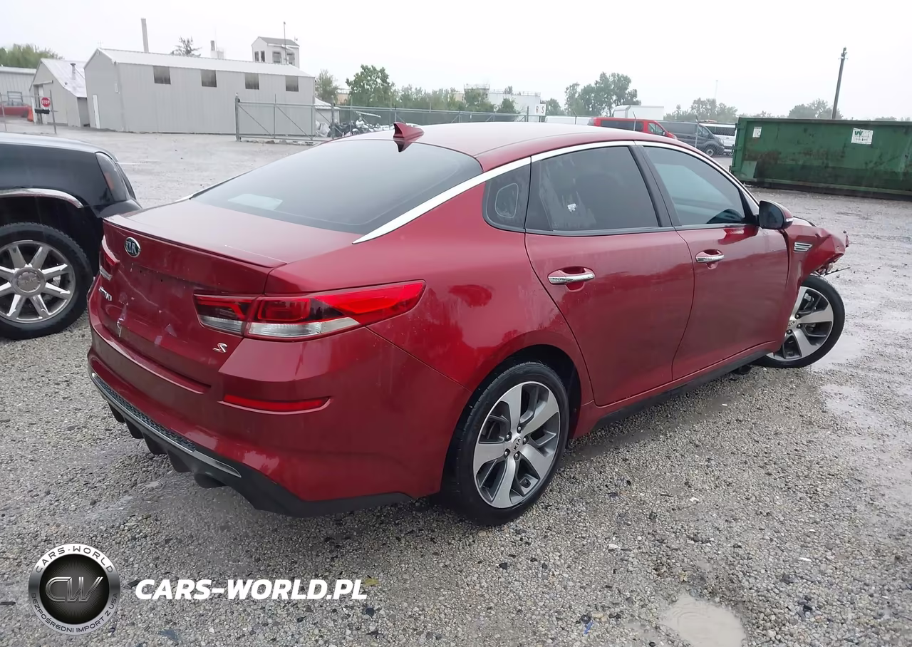 KIA OPTIMA VIN:5XXGT4L31LG450083 - 4