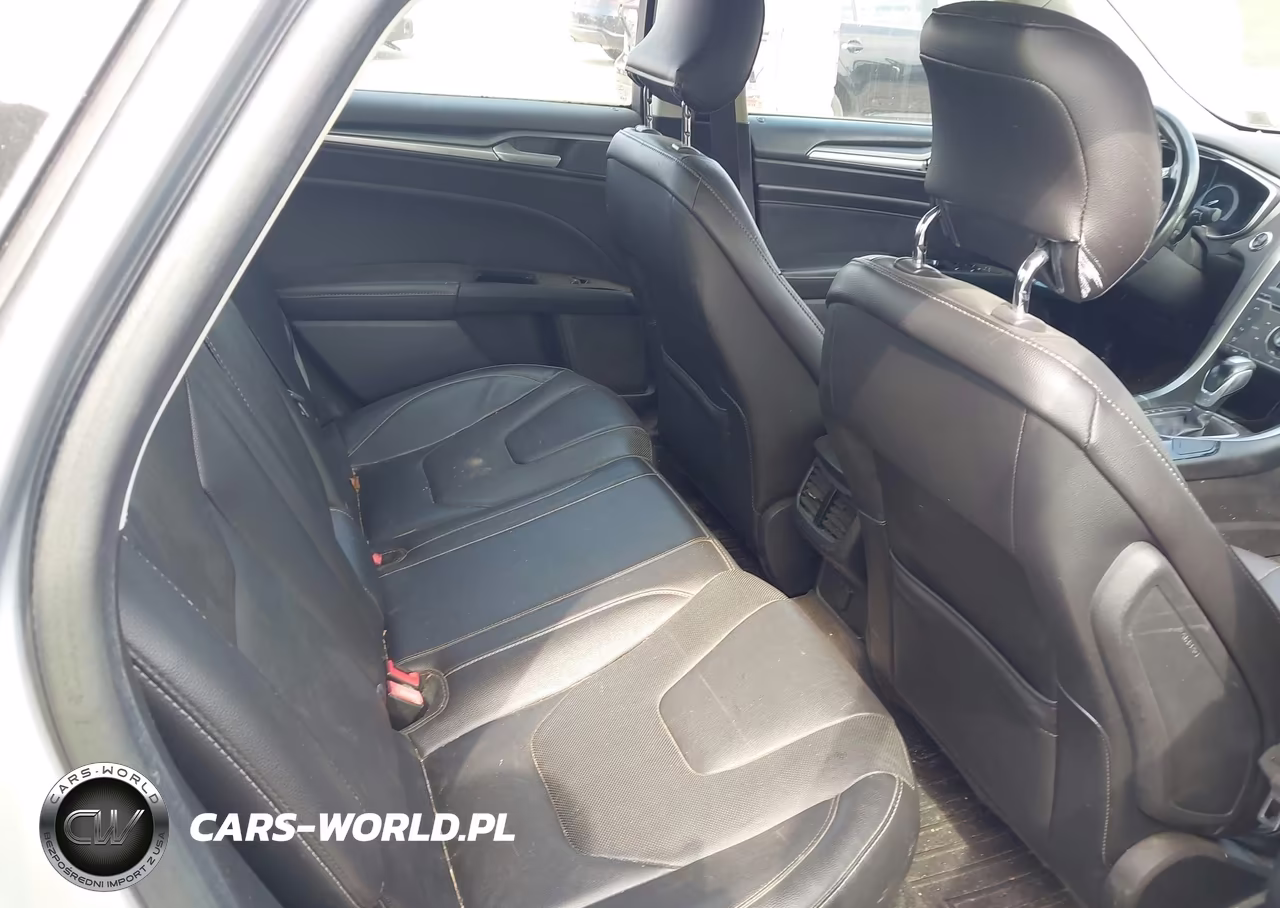 2014 Ford Fusion Titanium VIN:3FA6P0K91ER164923 - 8
