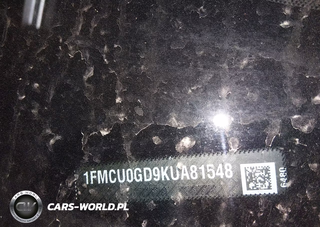 2019 Ford Escape Se VIN:1FMCU0GD9KUA81548 - 9
