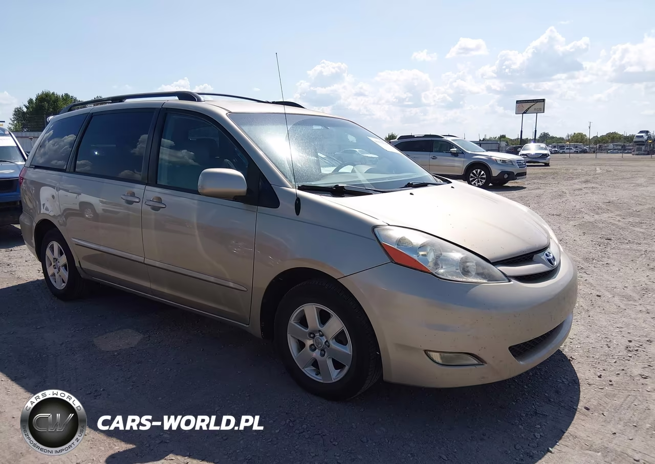 2008 Toyota Sienna Xle – zdjęcie 1 z 12