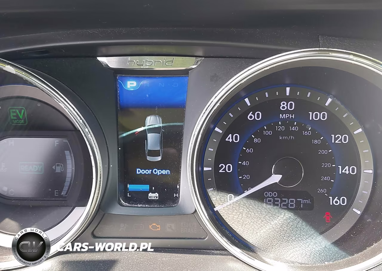 2011 Hyundai Sonata Hybrid VIN:KMHEC4A45BA006200 - 7