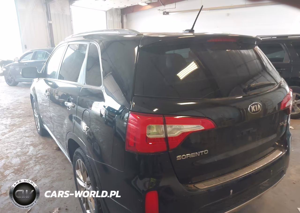 2014 Kia Sorento Limited V6 VIN:5XYKWDA70EG485400 - 3