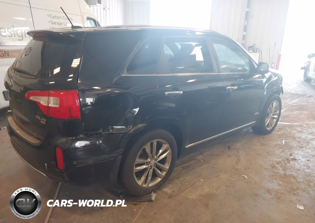 2014 Kia Sorento Limited V6 VIN:5XYKWDA70EG485400 - 4
