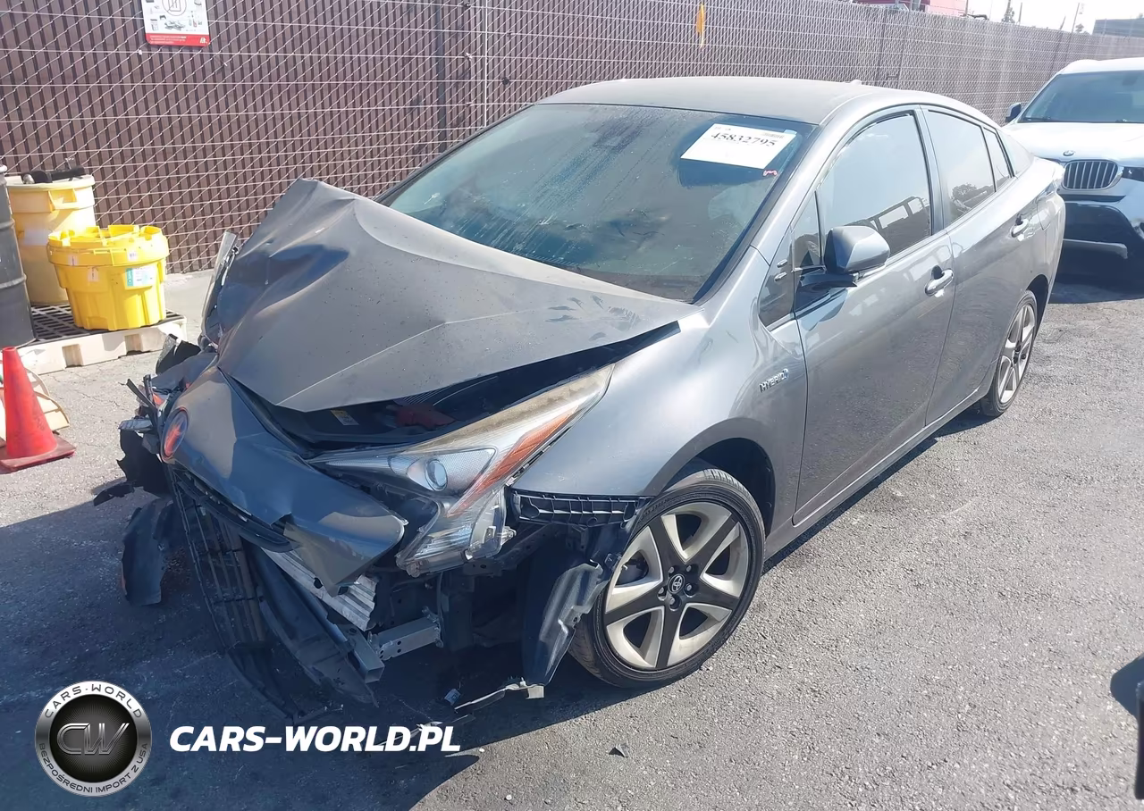 2016 Toyota Prius Three Touring VIN:JTDKARFU5G3015915 - 2