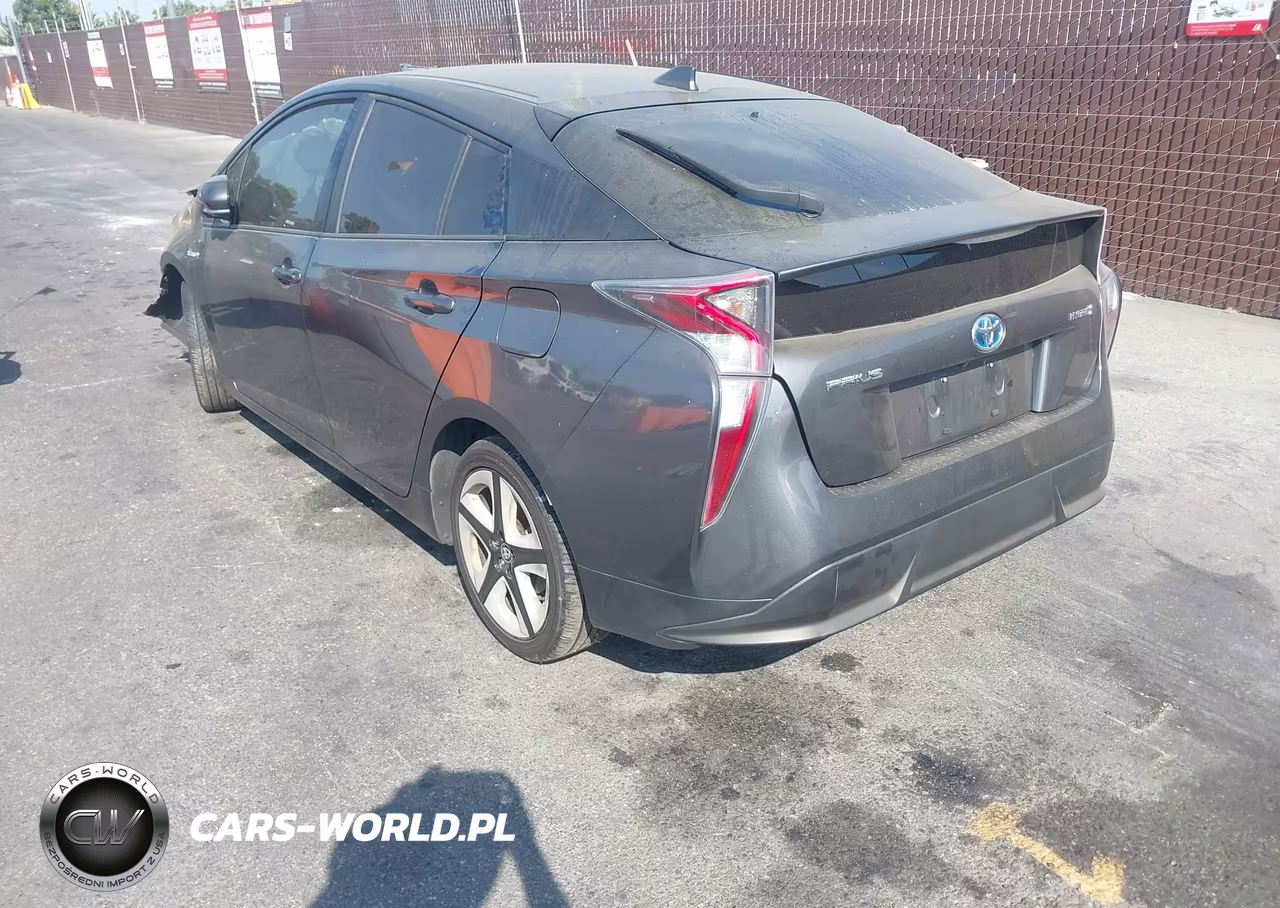 2016 Toyota Prius Three Touring VIN:JTDKARFU5G3015915 - 3