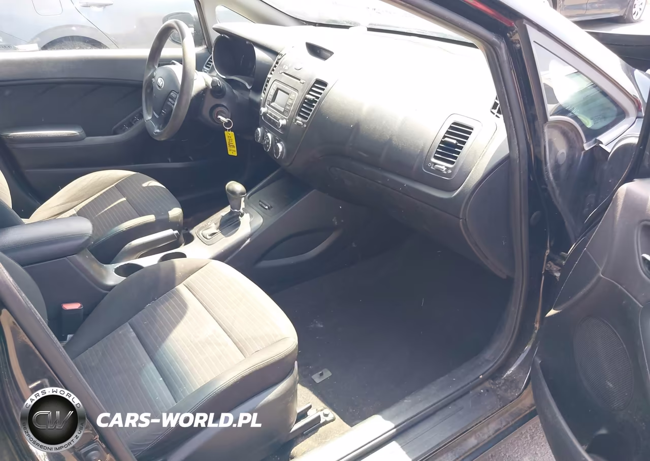 2015 Kia Forte Lx VIN:KNAFX4A6XF5415285 - 5