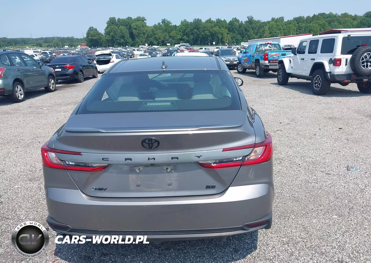 2025 Toyota Camry Se VIN:4T1DAACK4SU601033 - 16