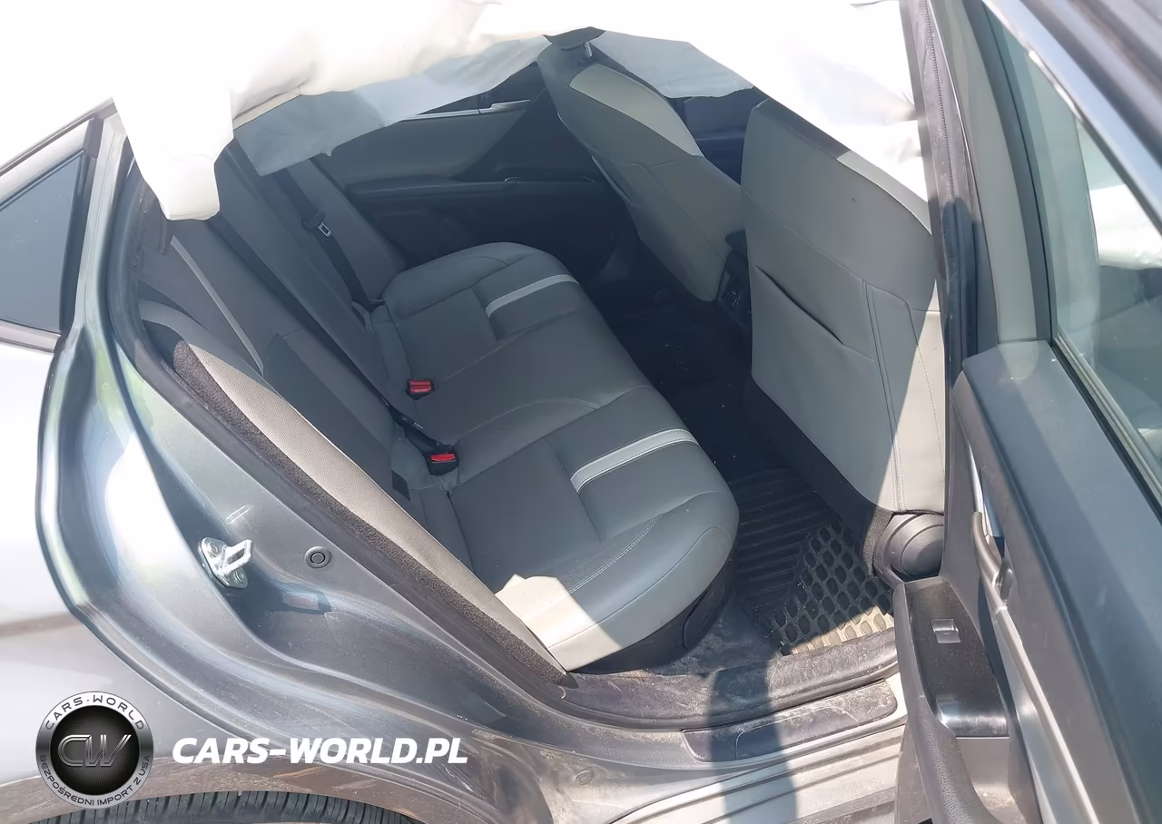 2025 Toyota Camry Se VIN:4T1DAACK4SU601033 - 8