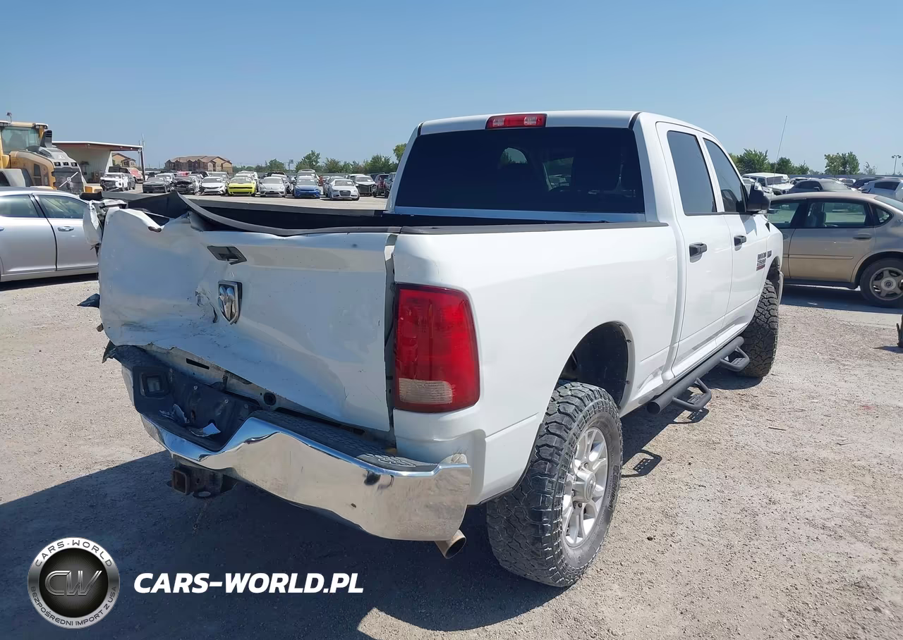 2014 Ram 2500 Tradesman VIN:3C6UR5CJ8EG214088 - 4