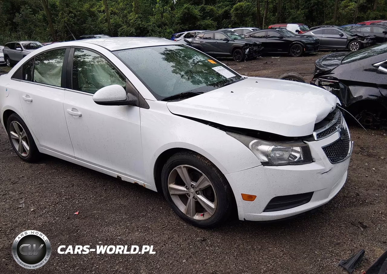 2013 Chevrolet Cruze 2Lt Auto – zdjęcie 1 z 16