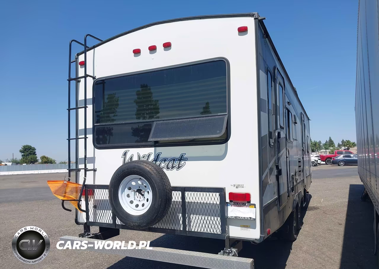 2019 Forest River Wildcat Series M-29R VIN:4X4TWCE2XKT018038 - 4
