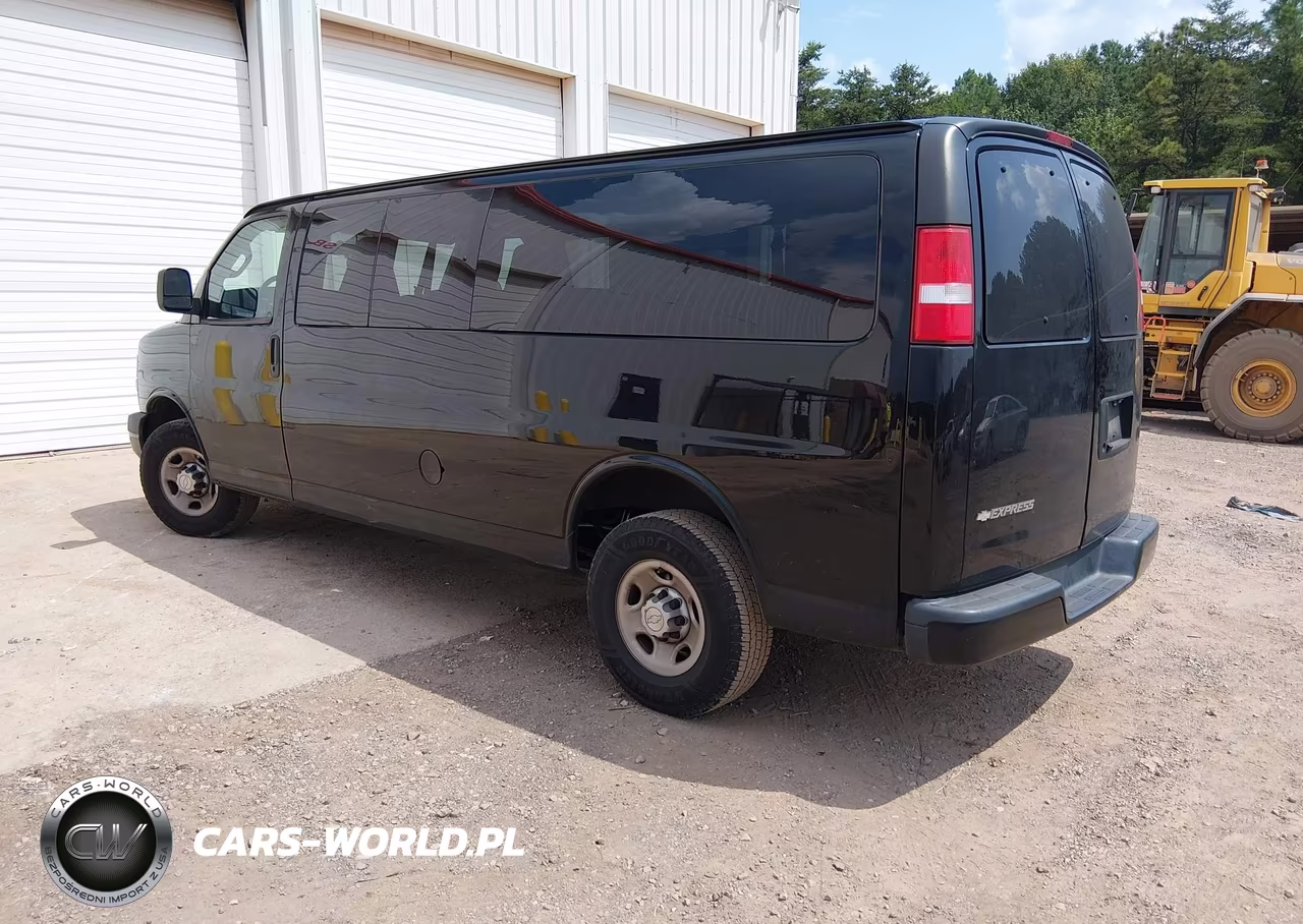 2019 Chevrolet Express 3500 Ls VIN:1GAZGNFG2K1341359 - 3