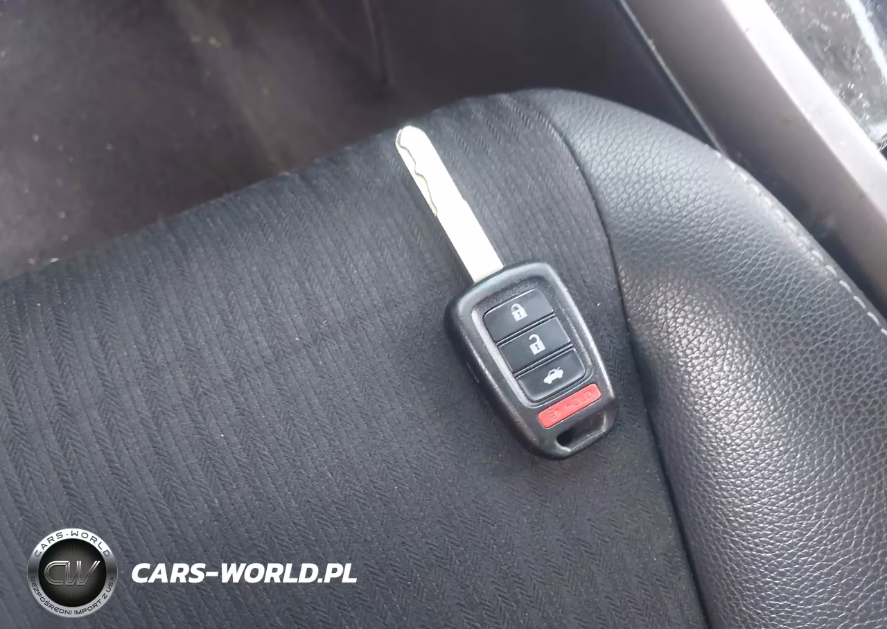 2017 Honda Accord Sport VIN:1HGCR2F5XHA161559 - 11