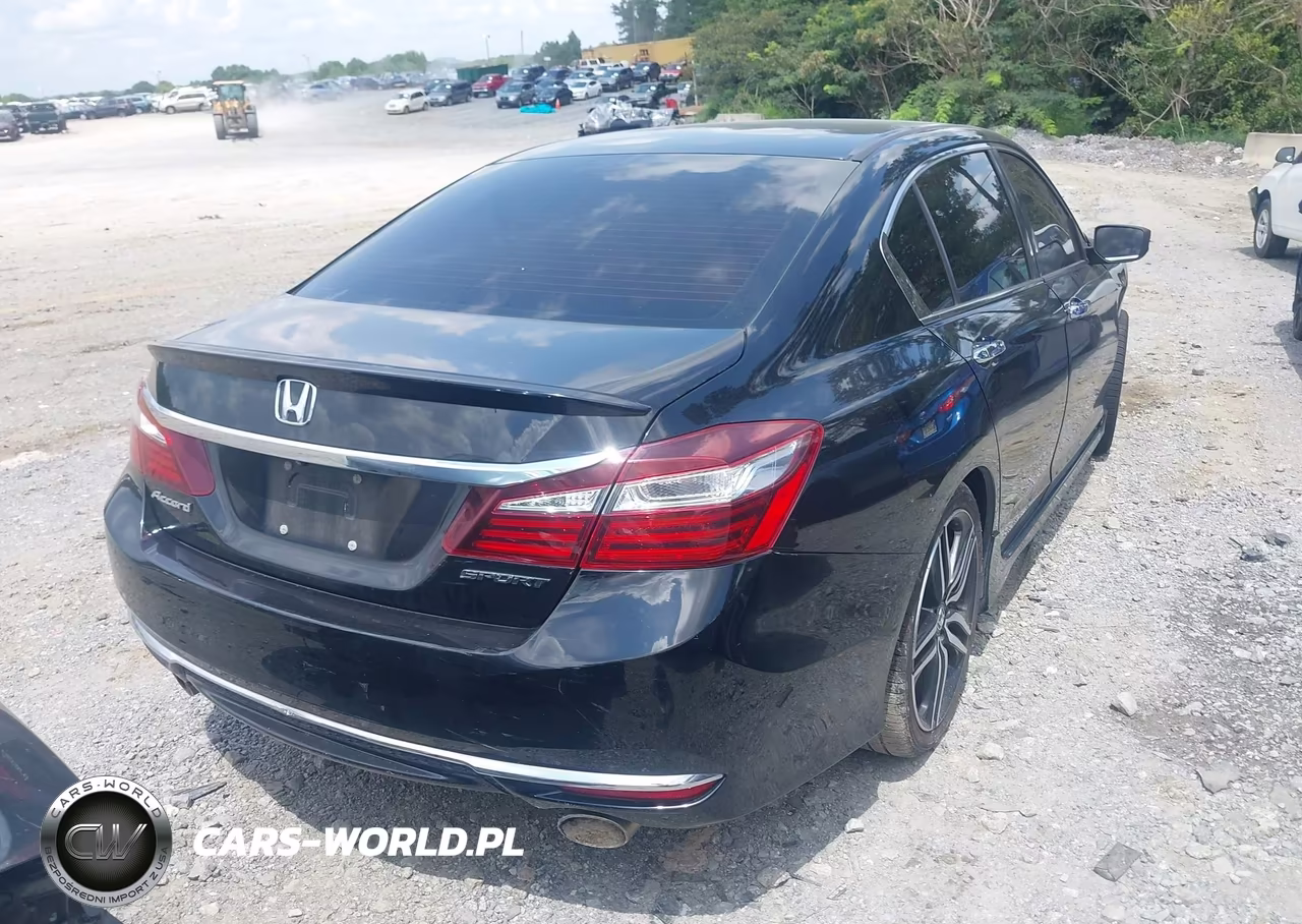 2017 Honda Accord Sport VIN:1HGCR2F5XHA161559 - 4