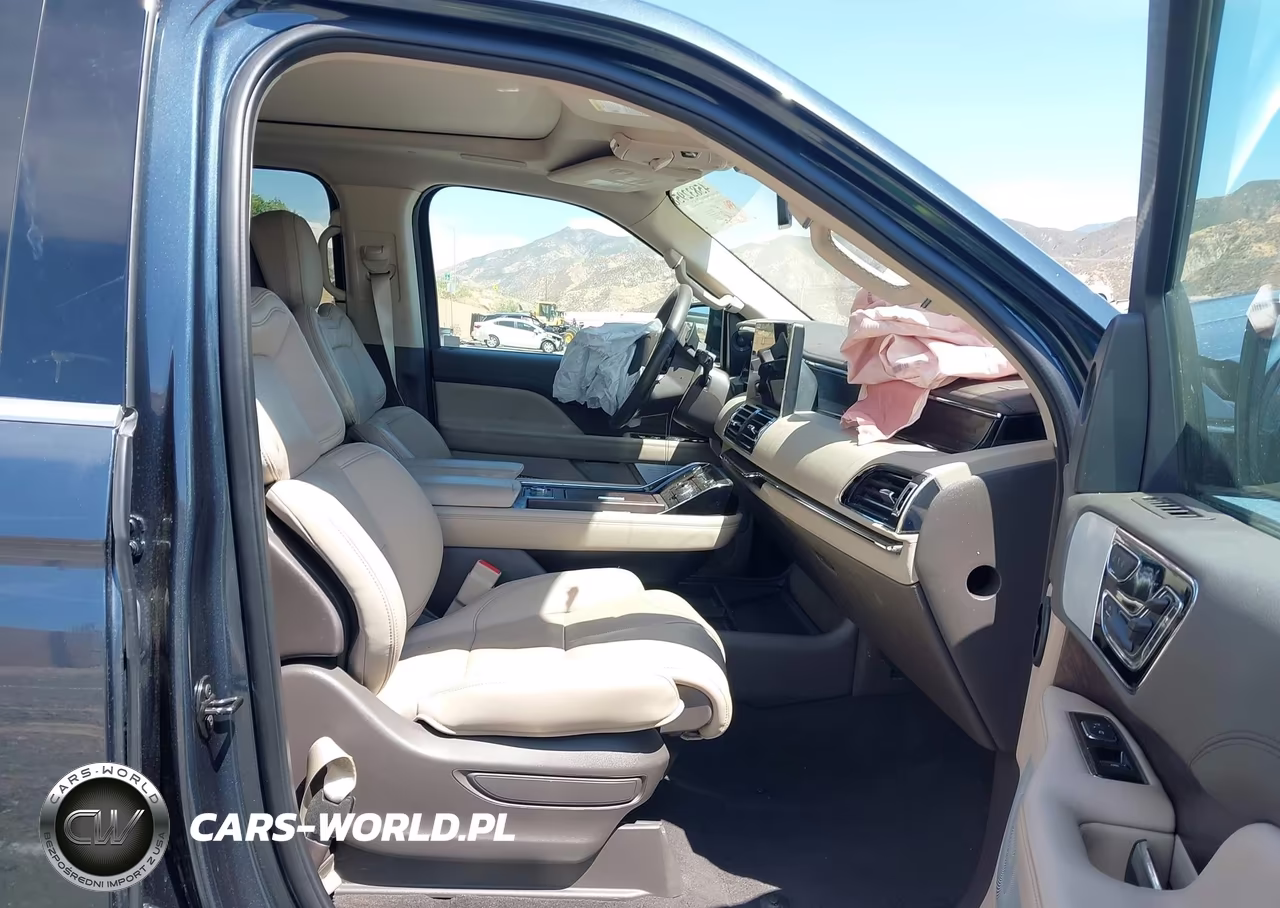 2024 Lincoln Navigator Reserve L VIN:5LMJJ3LG8REL13995 - 5