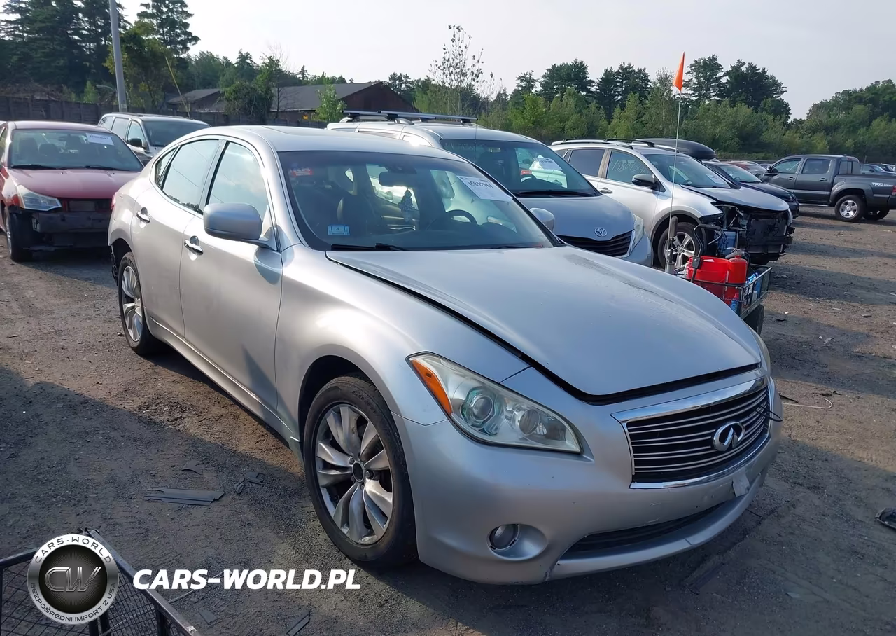 2011 Infiniti M37X