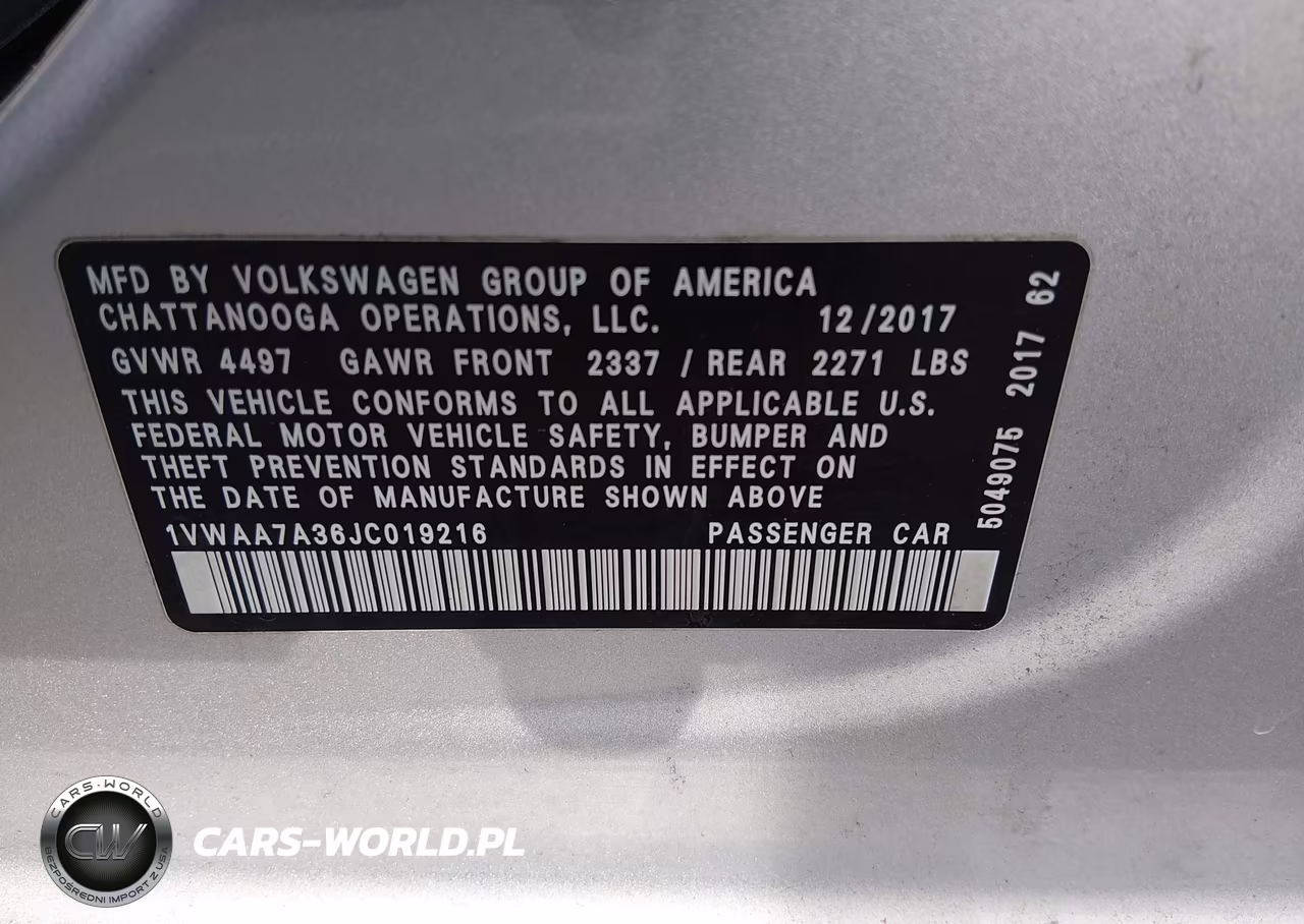 2018 Volkswagen Passat 2.0T R-Line-2.0T S VIN:1VWAA7A36JC019216 - 9