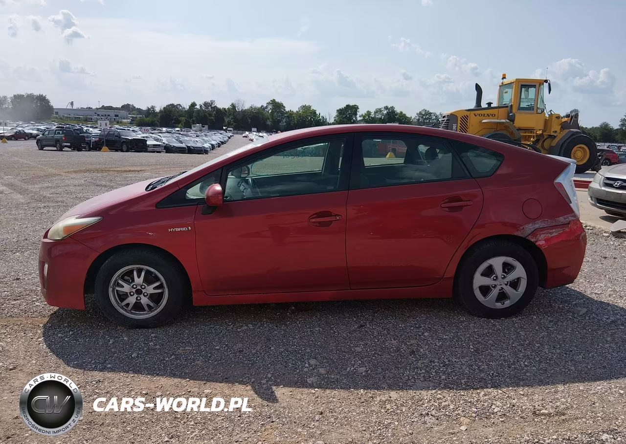 2011 Toyota Prius Three VIN:JTDKN3DU4B5367594 - 15