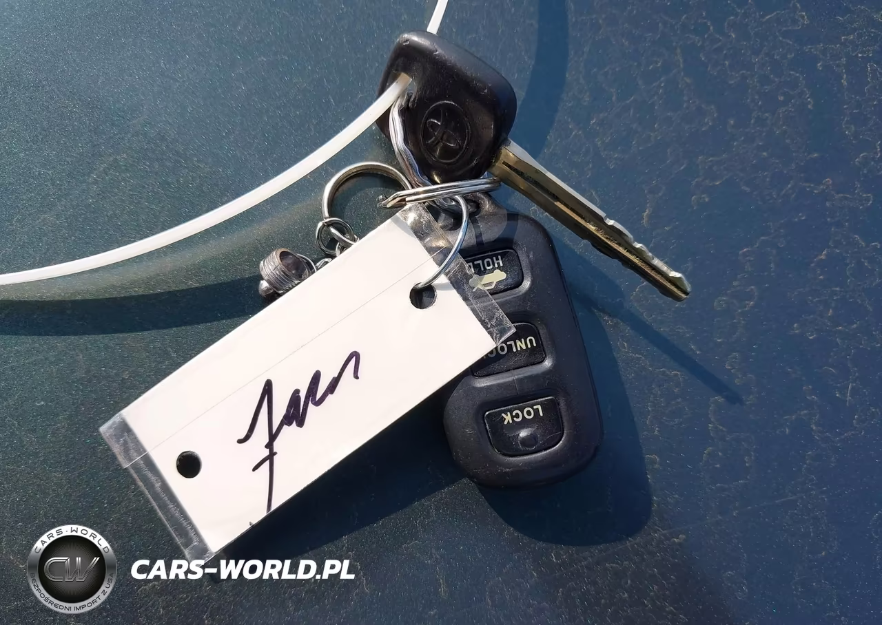 2004 Toyota Camry Le VIN:4T1BE32K34U324659 - 11