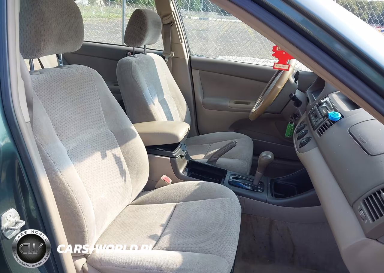 2004 Toyota Camry Le VIN:4T1BE32K34U324659 - 5