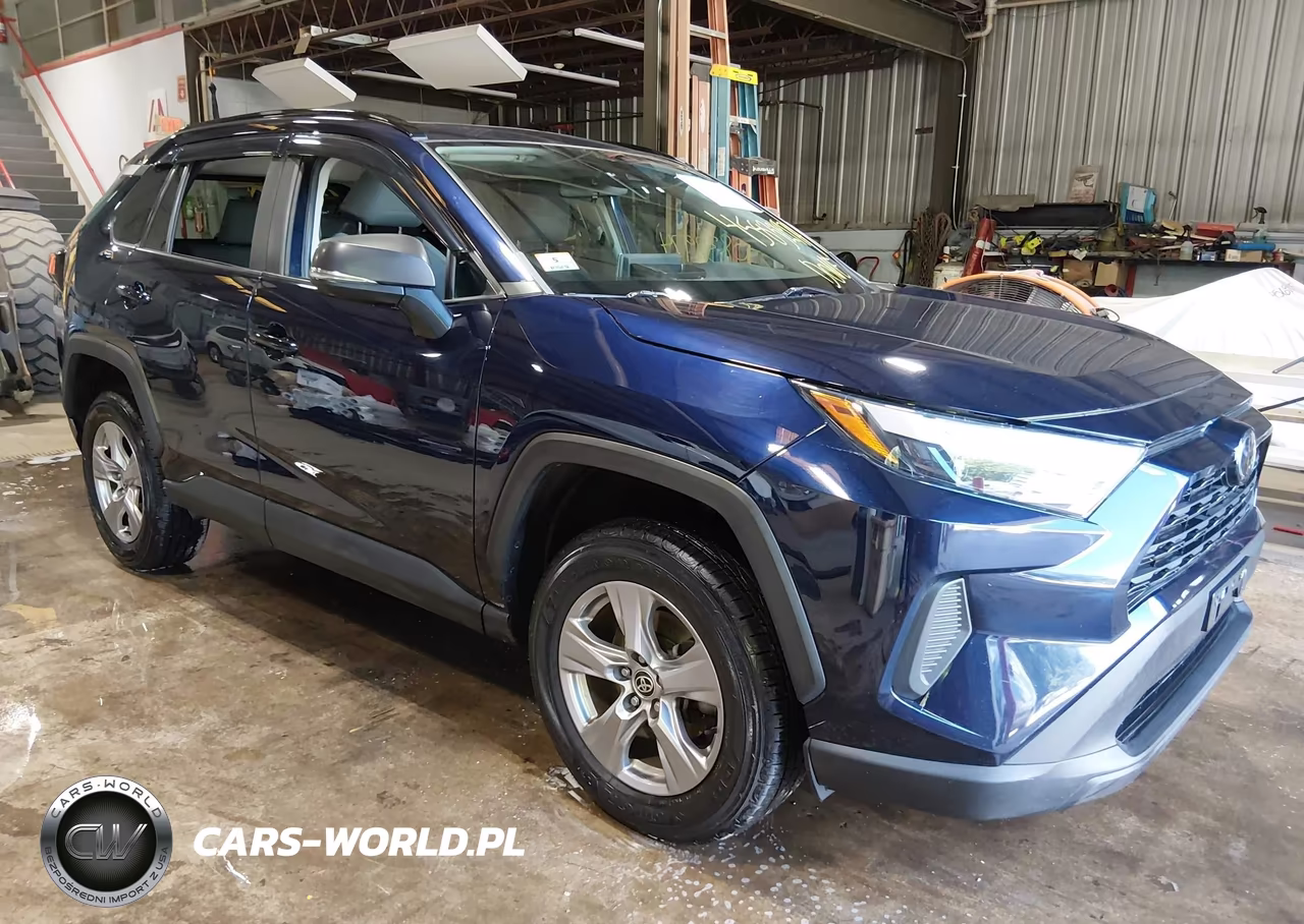 2022 Toyota Rav4 Xle – zdjęcie 1 z 18