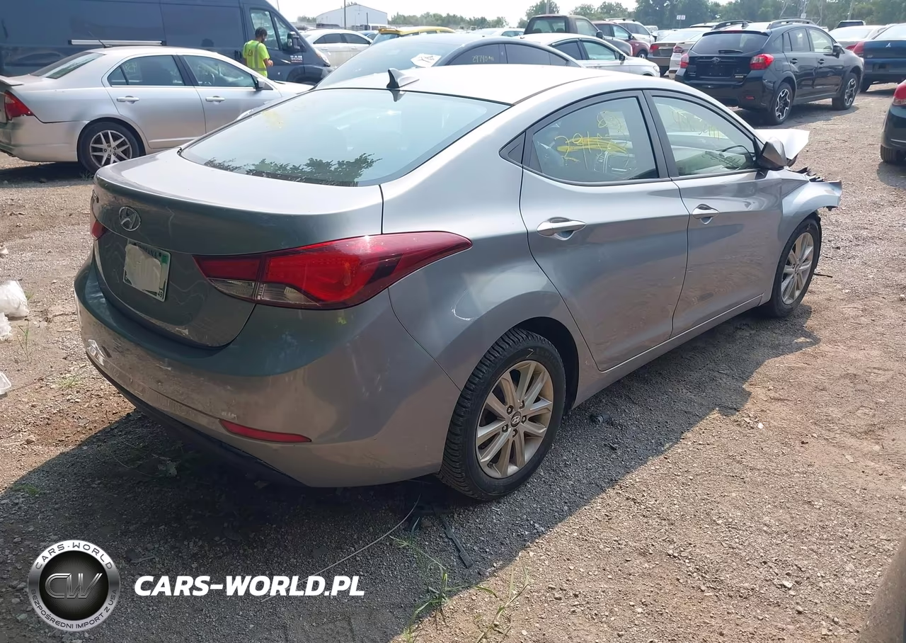2015 Hyundai Elantra Se VIN:KMHDH4AE3FU291523 - 4