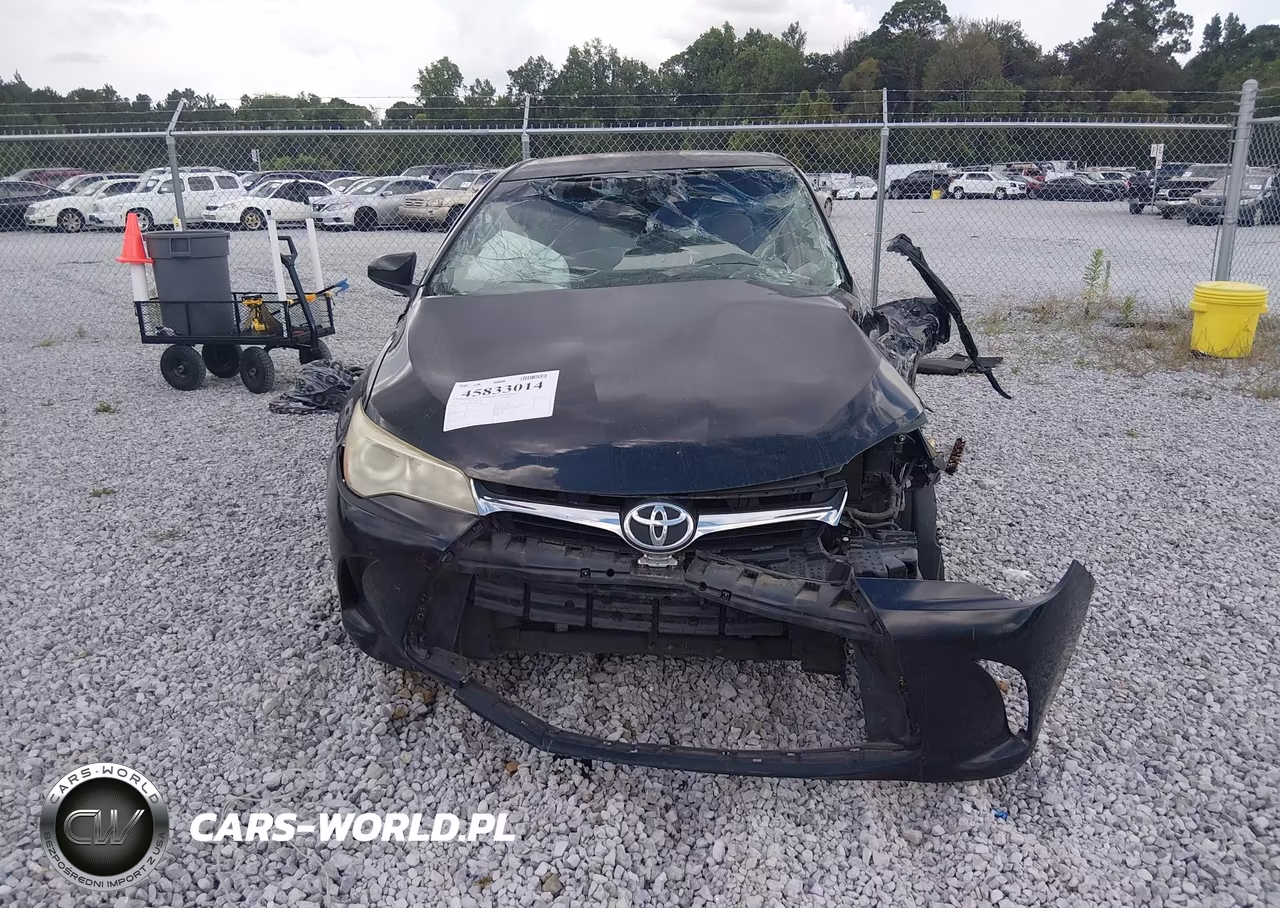 2016 Toyota Camry Le VIN:4T1BF1FK0GU265473 - 11
