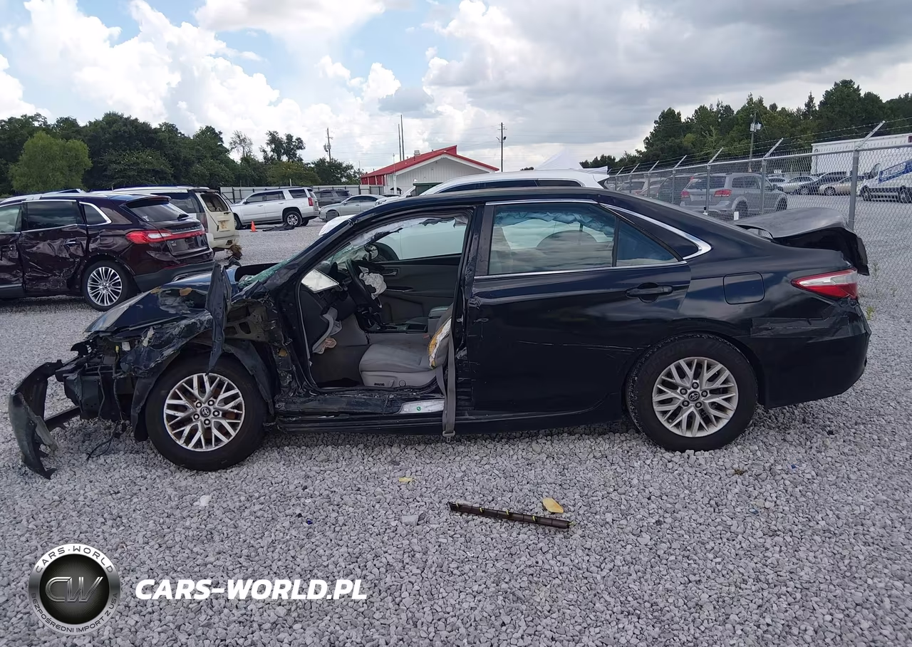 2016 Toyota Camry Le VIN:4T1BF1FK0GU265473 - 13