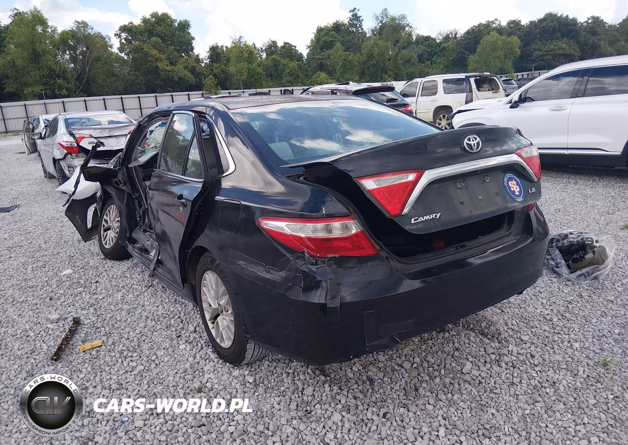 2016 Toyota Camry Le VIN:4T1BF1FK0GU265473 - 3