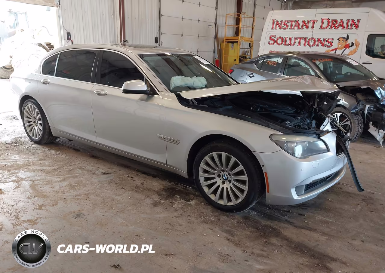 2012 BMW 750Li xDrive