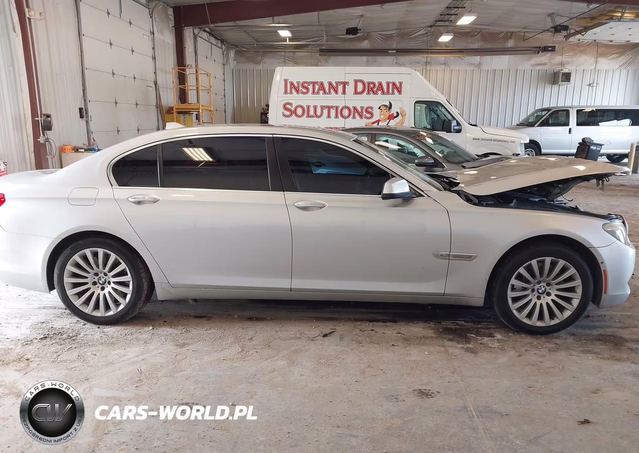 2012 BMW 750Li xDrive VIN:WBAKC8C58CC434804 - 13