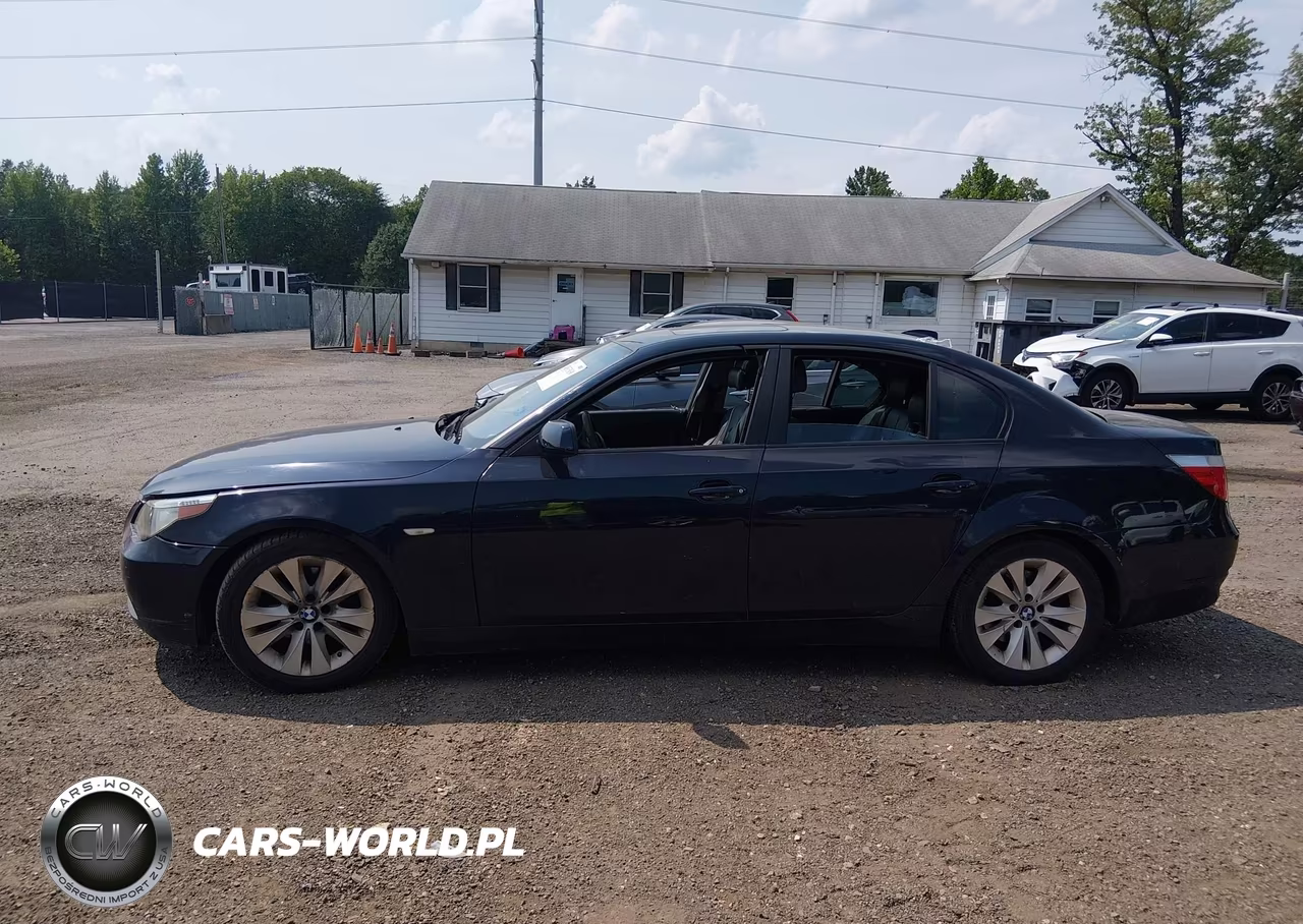 2007 BMW 525I VIN:WBANE53557CY05817 - 14