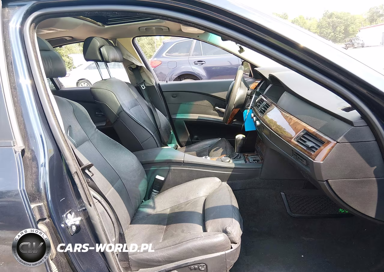2007 BMW 525I VIN:WBANE53557CY05817 - 5