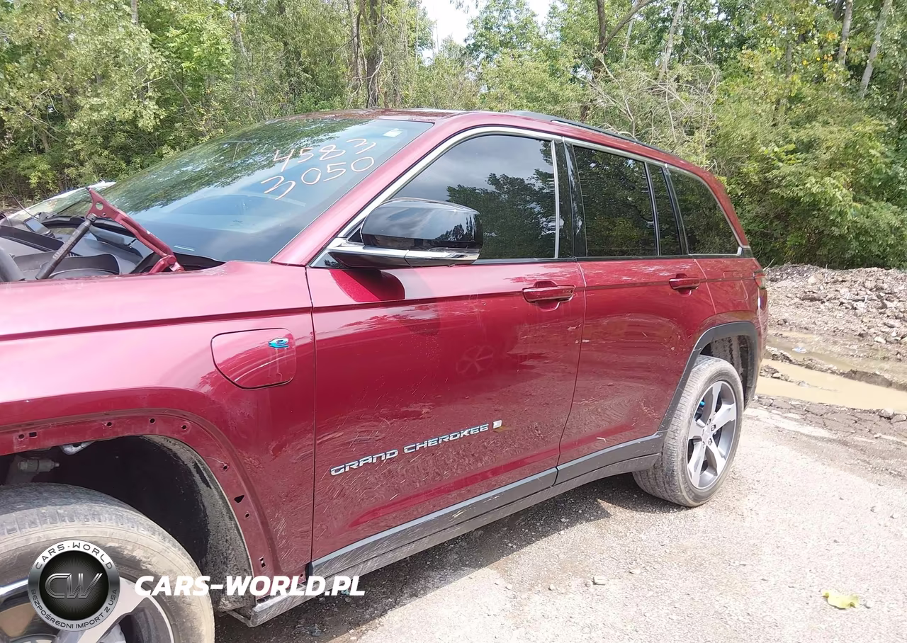 2023 Jeep Grand Cherokee 4Xe VIN:1C4RJYB6XPC664559 - 14