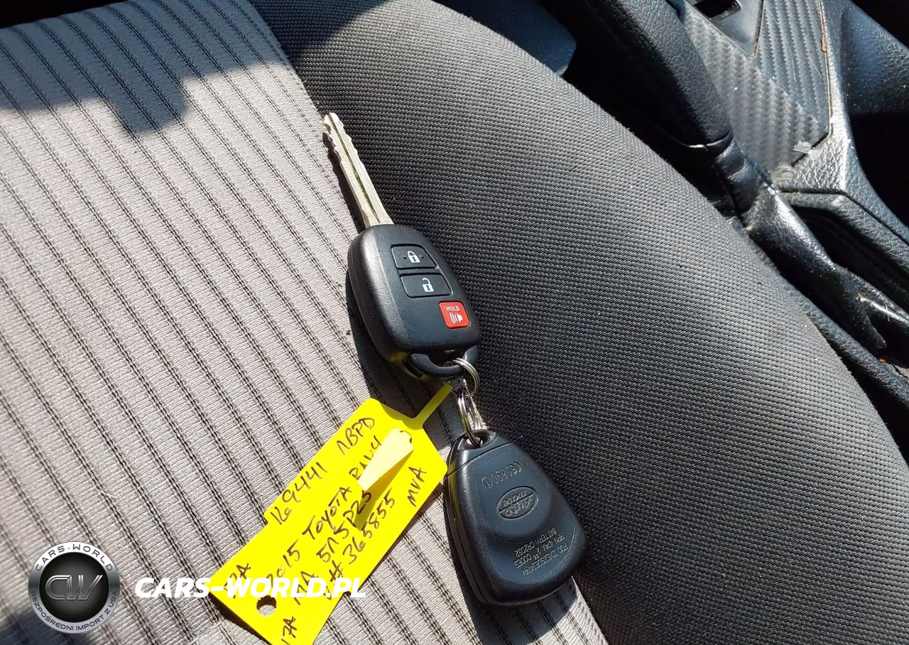 2015 Toyota Rav4 Le VIN:2T3BFREVXFW365855 - 11