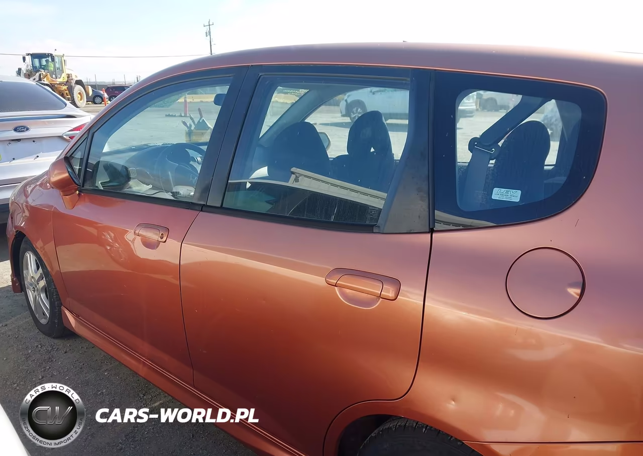2007 Honda Fit Sport VIN:JHMGD38607S057101 - 14