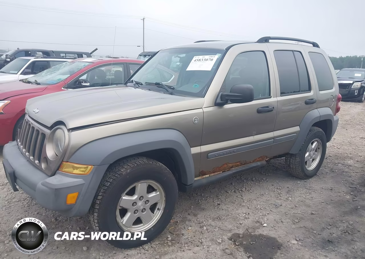 2005 Jeep Liberty Sport VIN:1J4GL48K15W692691 - 2