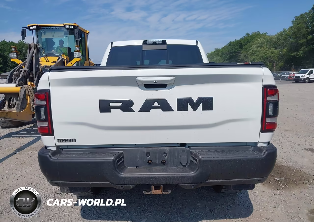 2019 Ram 2500 Power Wagon 4X4 6'4 Box VIN:3C6TR5EJ3KG705379 - 16