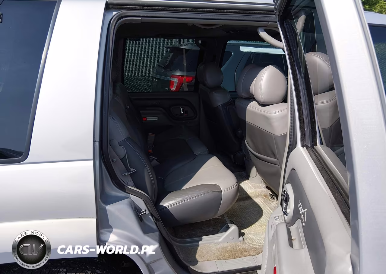 2000 GMC Yukon Denali VIN:1GKEK13R6YR118064 - 8
