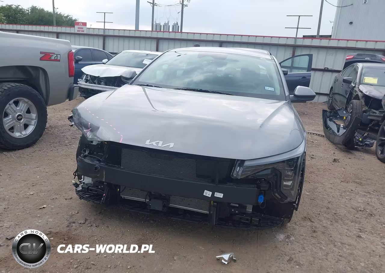 2026 Kia K4 Lxs VIN:3KPFT4DE8TE293608 - 13