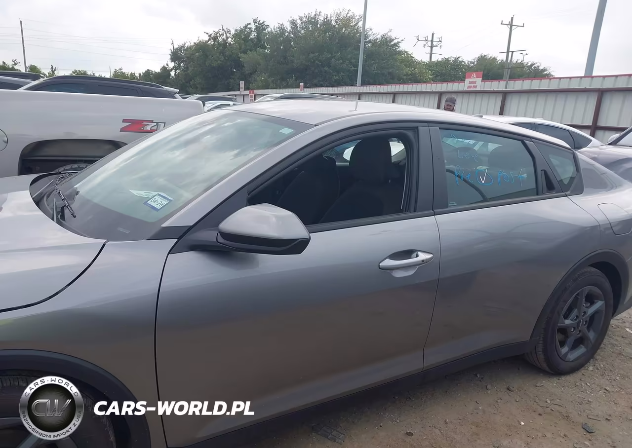 2026 Kia K4 Lxs VIN:3KPFT4DE8TE293608 - 15